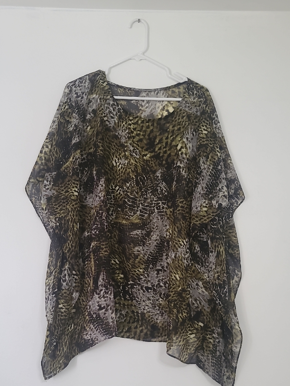 Women’s Green & Black Sheer Animal-Print Flow Top